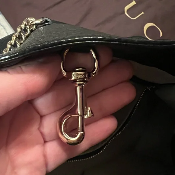 Gucci Soho Medium Black Double Leather Chain Shoulder Bag Tote
Black Gold - Picture 7 of 16